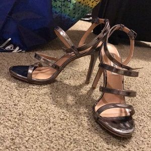 Steve Madden metallic heels